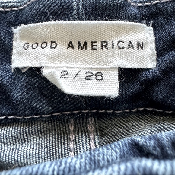 Good American Good Legs Cropped Skinny, Size 2 - Picture 8 of 14
